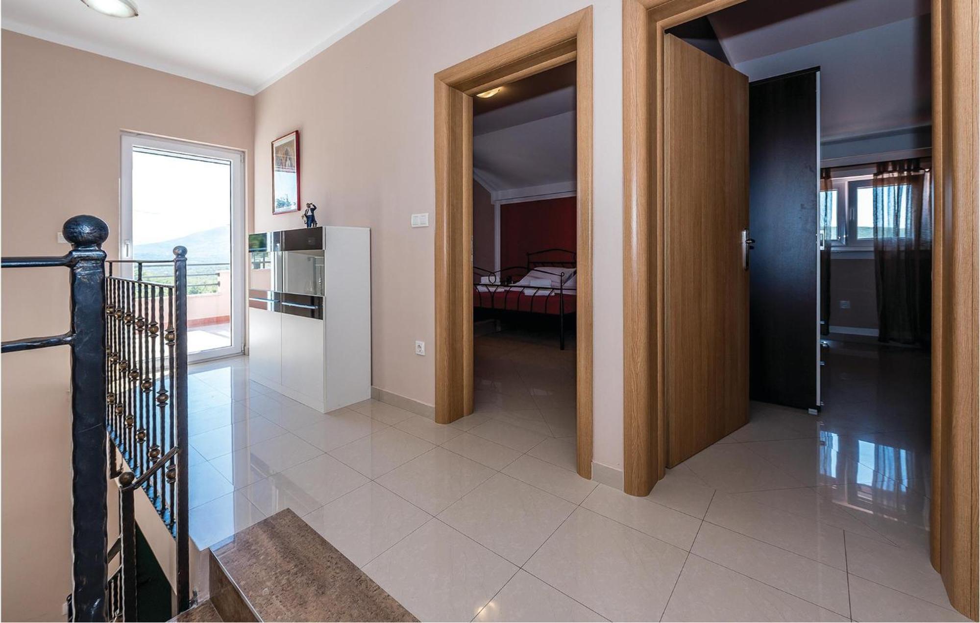 Gorgeous Home In Kijevo With Kitchen Екстер'єр фото