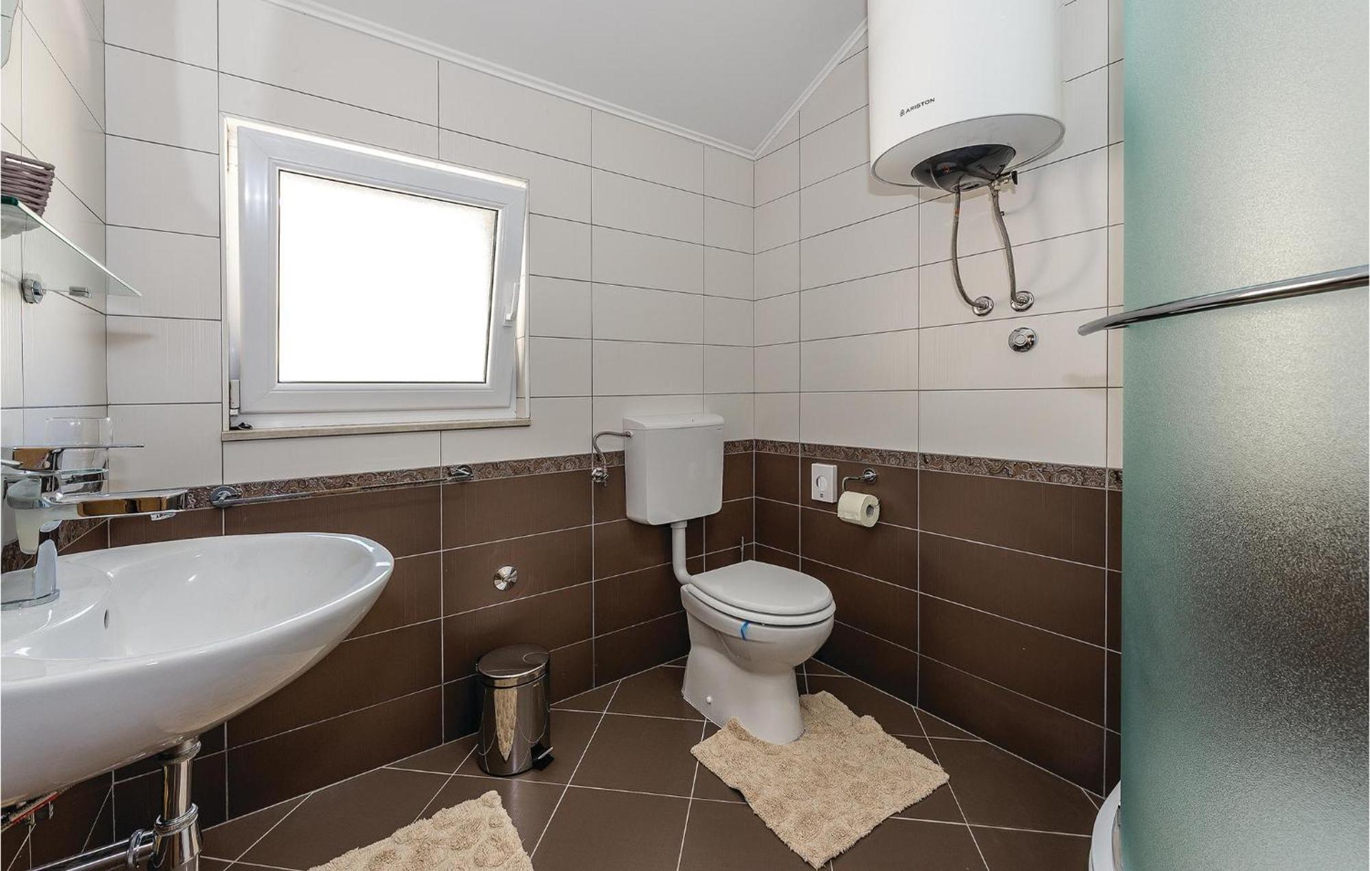 Gorgeous Home In Kijevo With Kitchen Екстер'єр фото